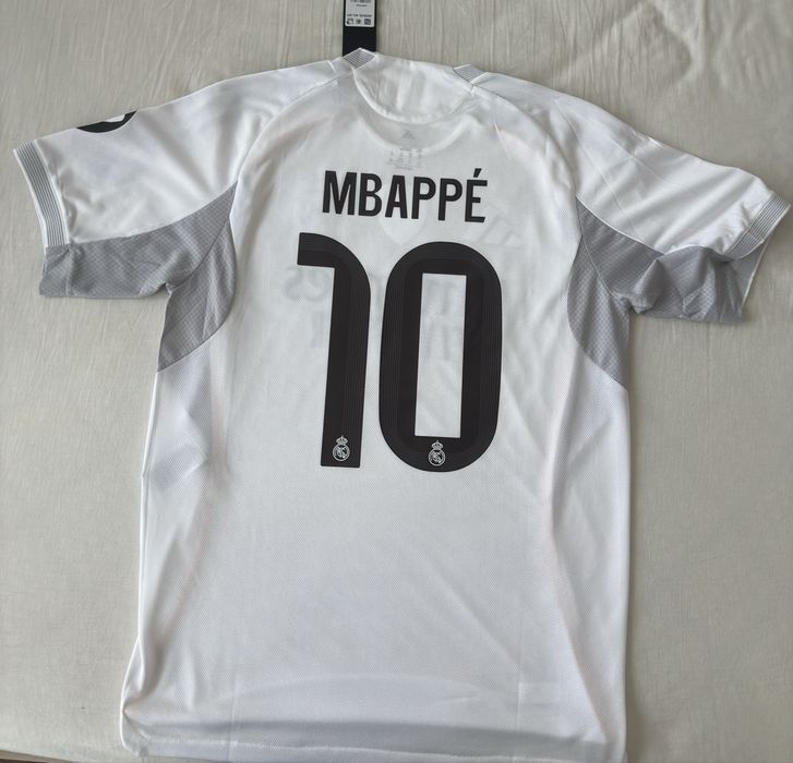 Real Madrid 2025/2026 Champions League Player Version Kit