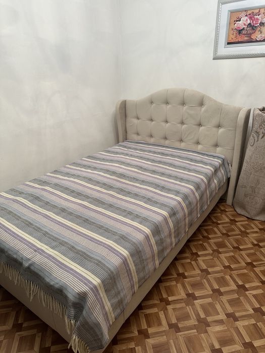 Кровать полуторный