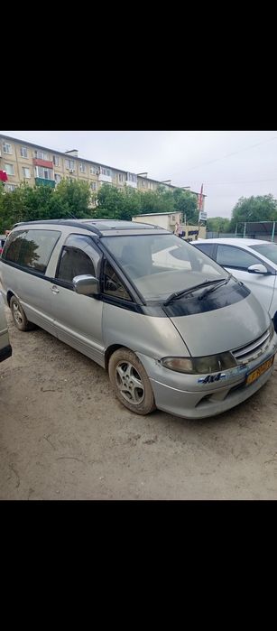 Продам тоиота люсида эстима