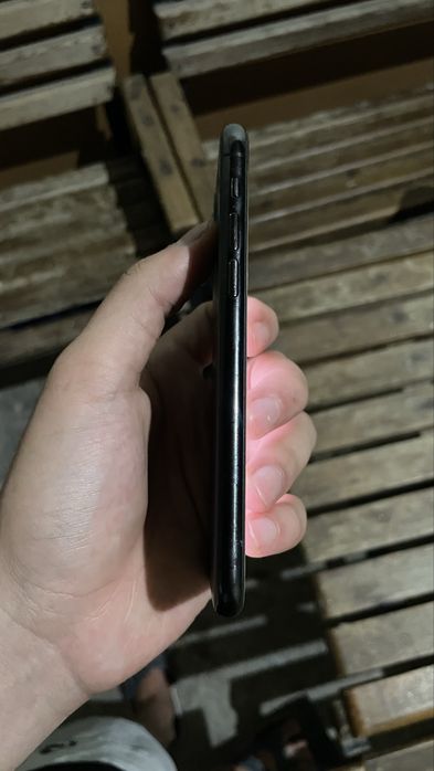 Iphone 11 pro yaxshi holatda