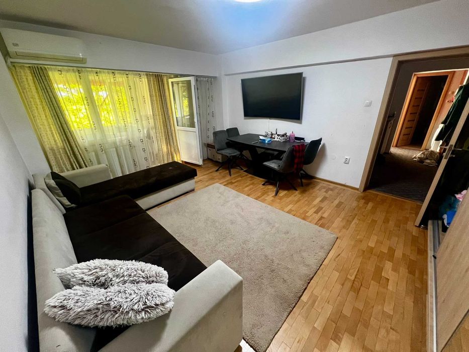 Apartament 4 camere, parter | Loc de parcare | Renovat | Boxă + Teren