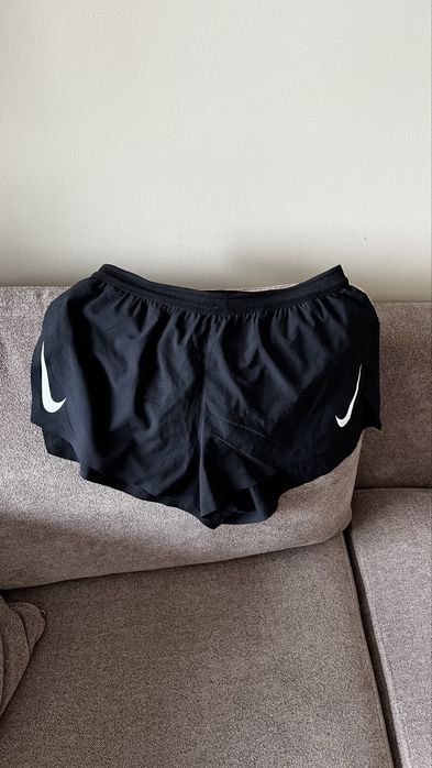 Беговые шорты Nike Racing