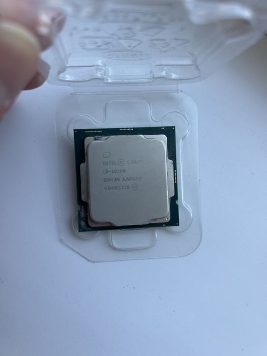 Продам процессор Core I3