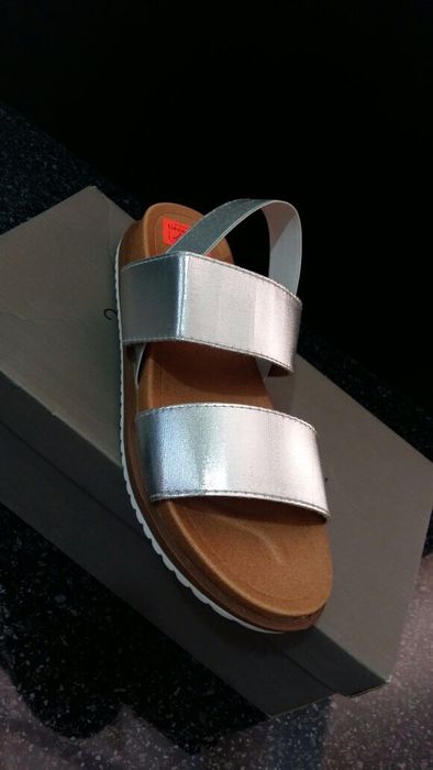 Обувь женские новые