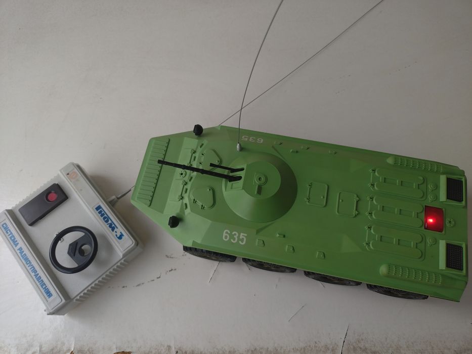 Руска електромеханизирана играчка