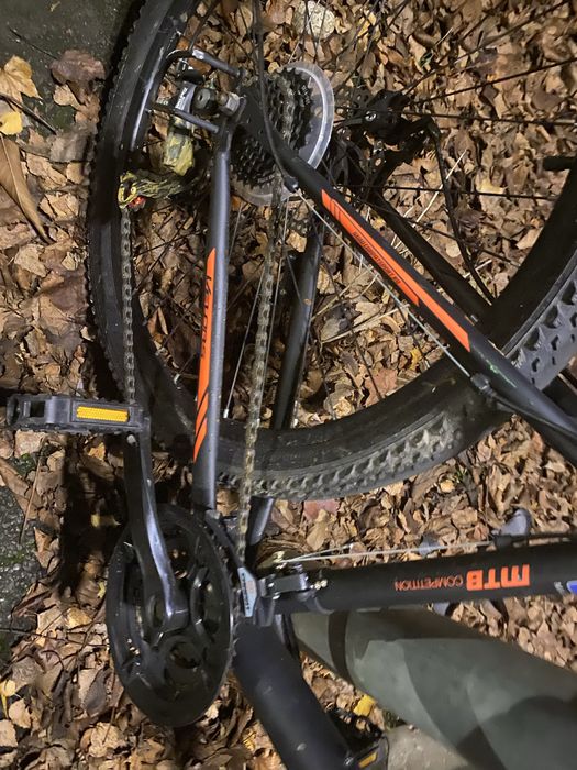 Bicicleta velors aproape ca noua