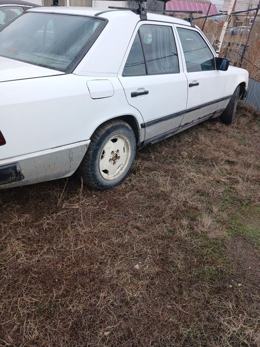 Мэрсс 190..недорого