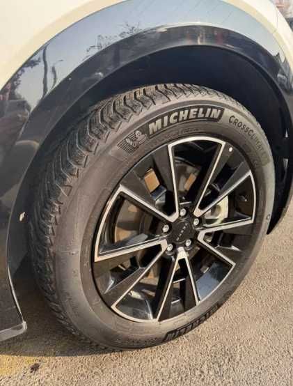 Срочно! Zeekr X 2023г Dual Motor! Черный! 66 тыс км пробега! Чистая!