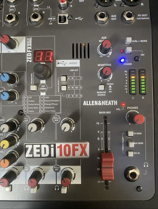 Zed i10FX. Zed i 10 FX.