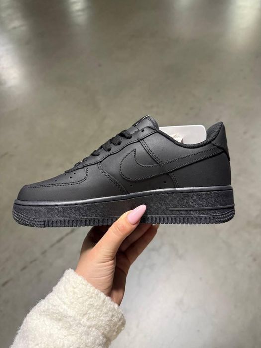 Nike Air Force 1 – Negru – NOI, Marimile 41-45