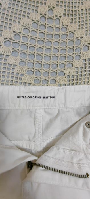 Пола на Beneton за момиче