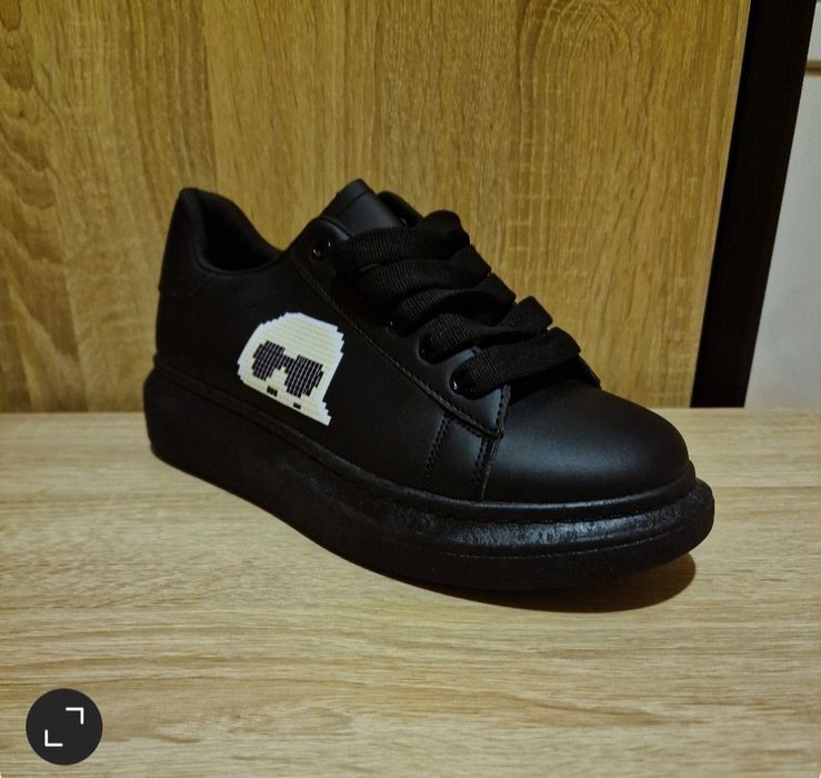 Adidași Bărbătești 43