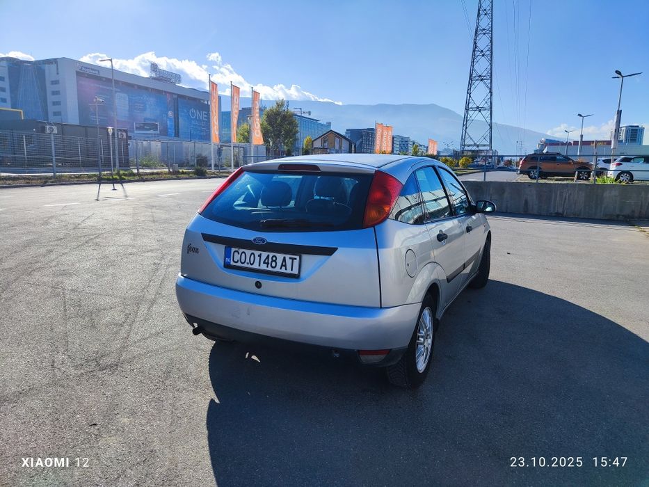 Ford Focus  1.6 Ghia