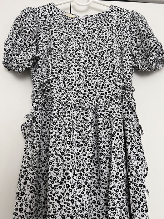 Платье и вещи для женщины