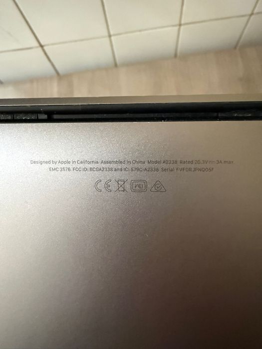 Macbook pro m1 13 inch 512gb