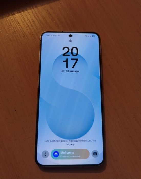 Продам самсунг S 25