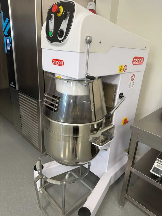 Mixer planetar profesional Zanolli SELENE 60 – NOU, nefolosit – 3950 €