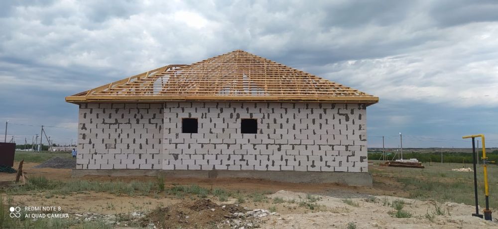 Срочно продам дом на Бауырластар-3