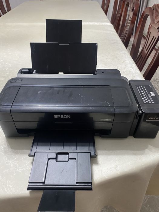 Продаю принтер EPSON