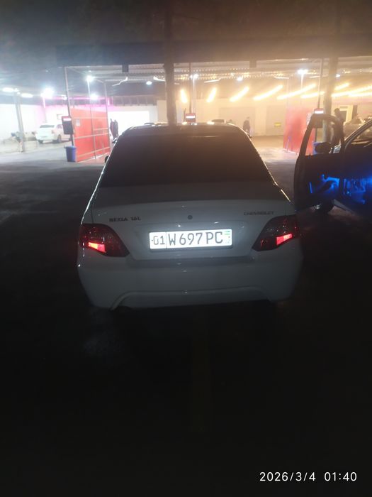 Moshina xolati zur kiraska petnosi bor 2 ta joyida