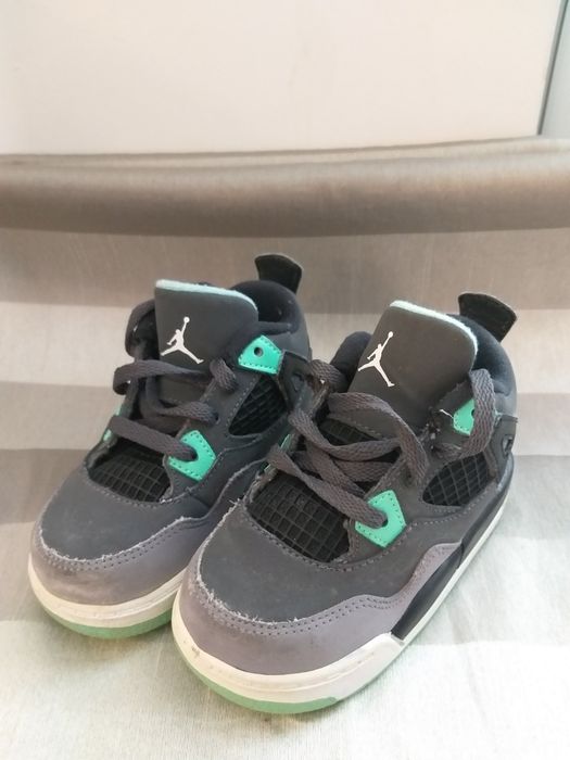 Nike Air Jordan Retro -  детски маратонки 22-номер