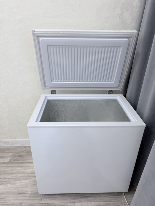 Продам морозильник