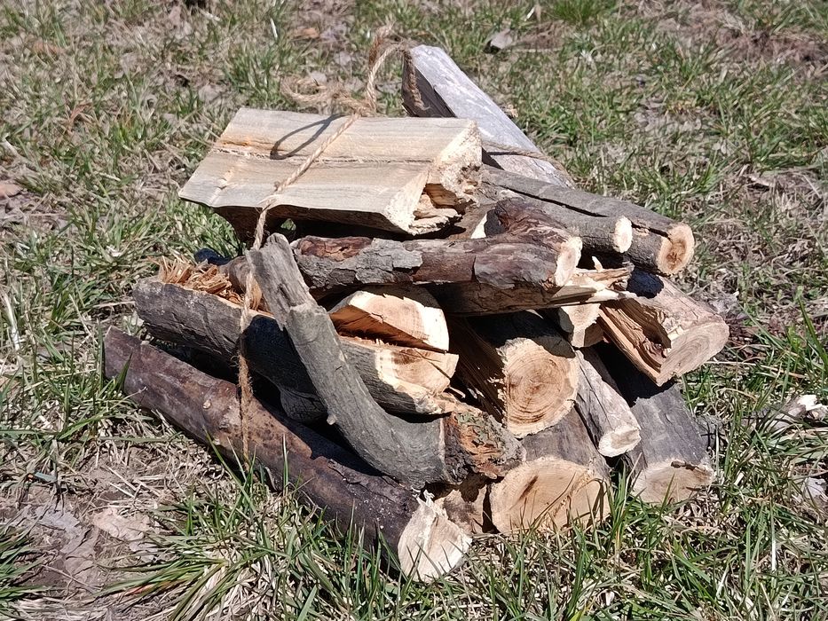 Дрова мешками, связками