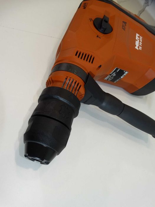 Резервиран - НОВО - Hilti TE 70 ATC / AVR - Мощна ударо пробивна машина