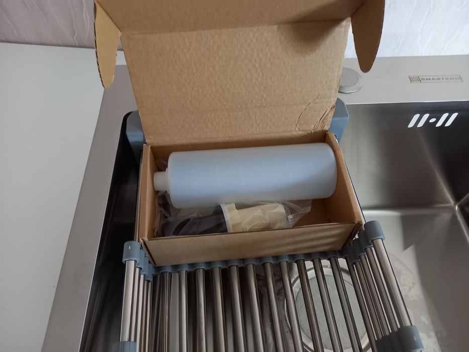 Врезная кухонная мойка