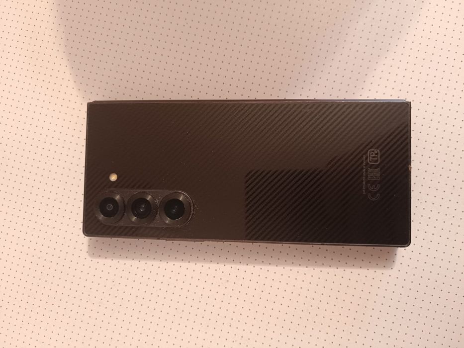Продам Samsung Z Fold 6