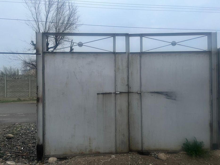 Ворота с калиткои