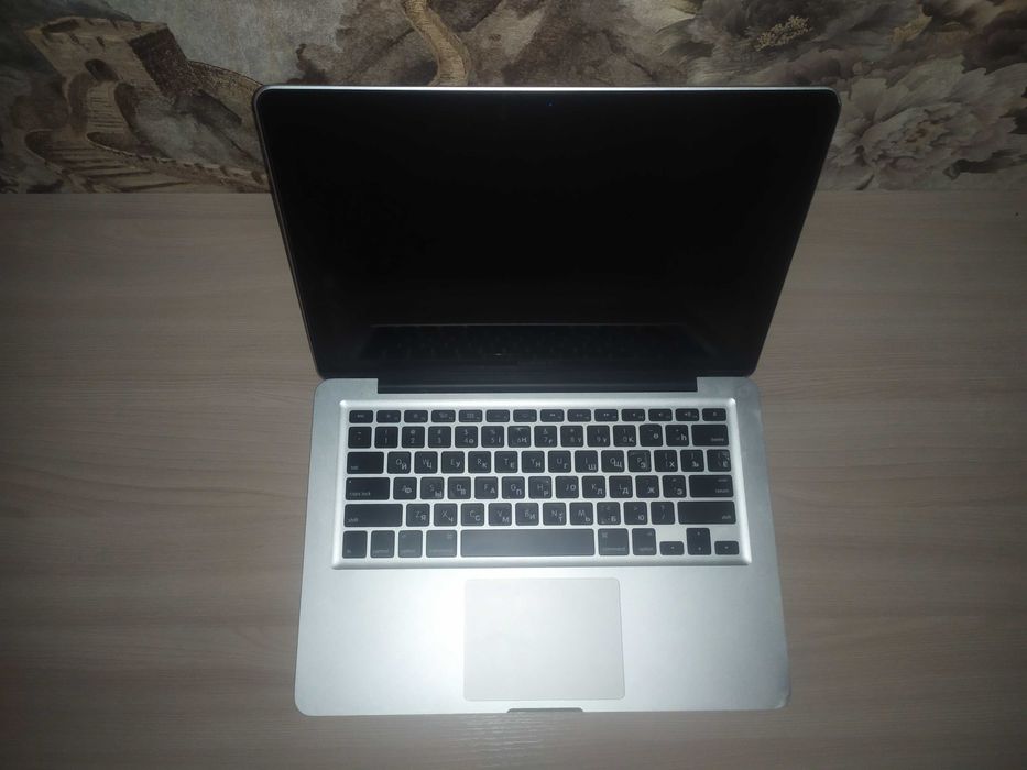 MacBook Pro +  Magic mouse 1