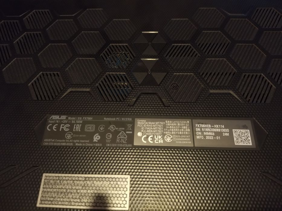 ASUS TUFF F17 i7 gen 11 rtx 3050 Ti  negociabil/sau schimb