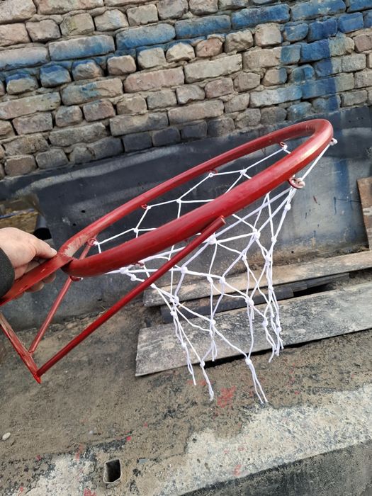 Баскетбольное кольцо сотилади оптим