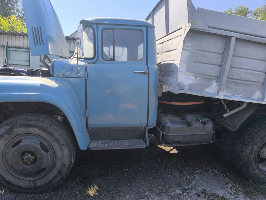 Продам автомашину ЗИЛ-самосвал