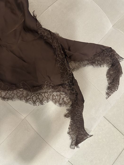 Сатенена дамска рокля модел Zara