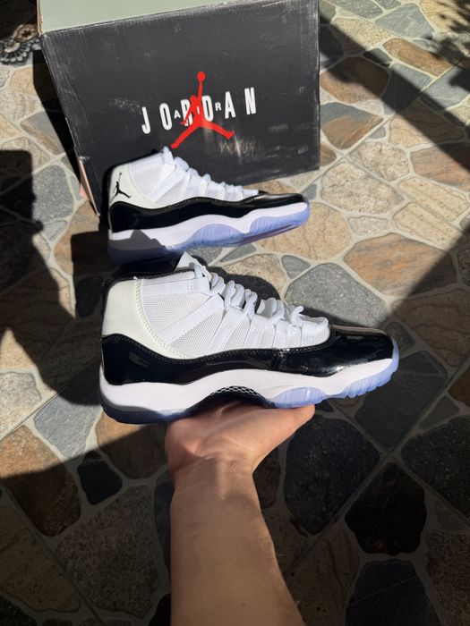 Air Jordan 11