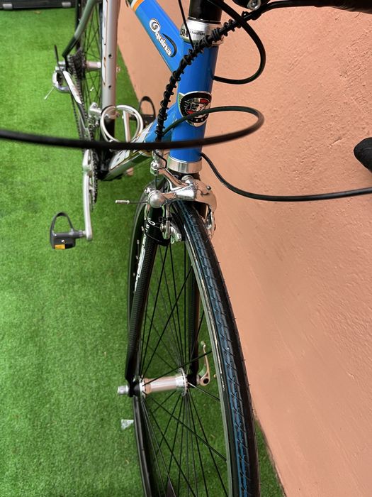 Като Нов Алуминиев Шосеен Велосипед BH 28цола 2х9 Внос Германия