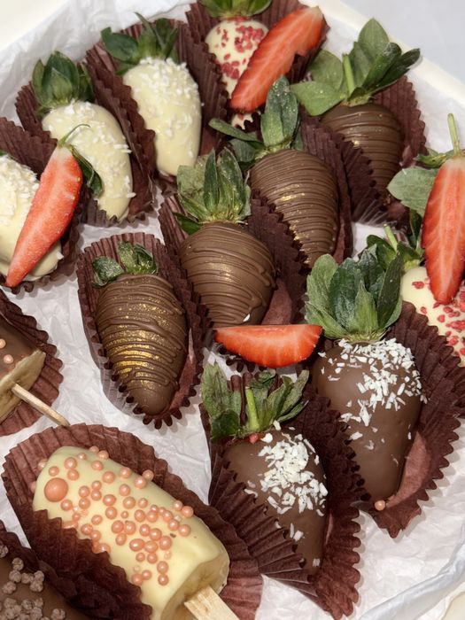 клубника в шоколаде