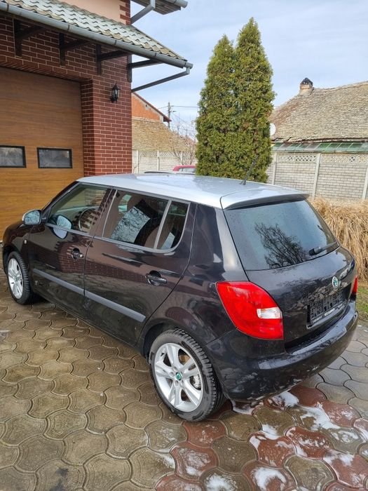 Skoda fabia benzina