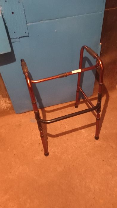 Cadru pentru persoane cu handicap