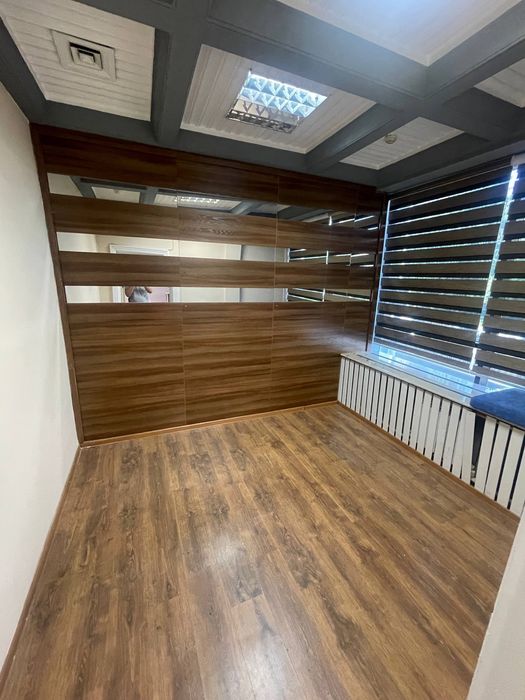 Офис сдается 67кв метро Косманавтов