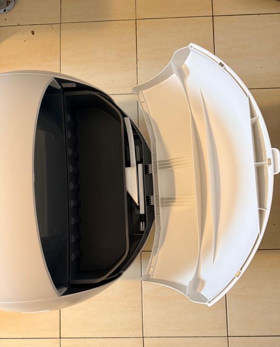 Litiera automata pentru pisici