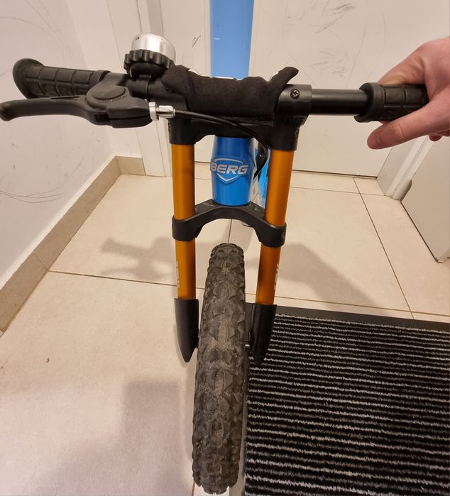 Cea mai rezistenta bicicleta echilibru