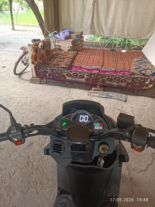 Sukuter sotiladi 5milyon
