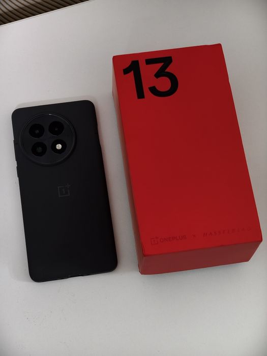 Смартфон OnePlus 13 256Гб