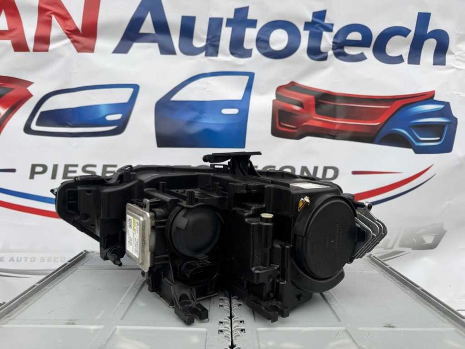 Far Dreapta Audi A5 8T 2011-2016 facelift Europa Far complet
