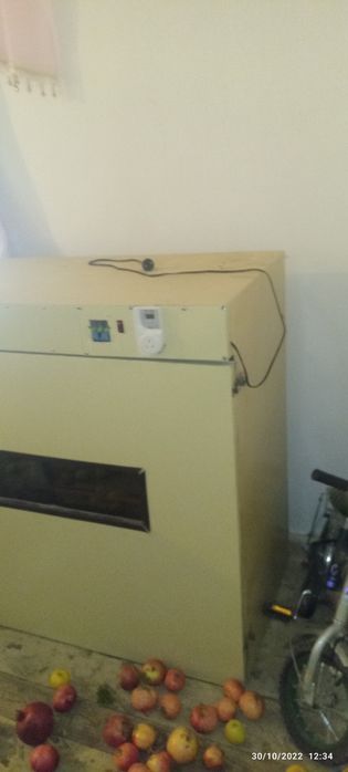 Inkubator  1000 talik