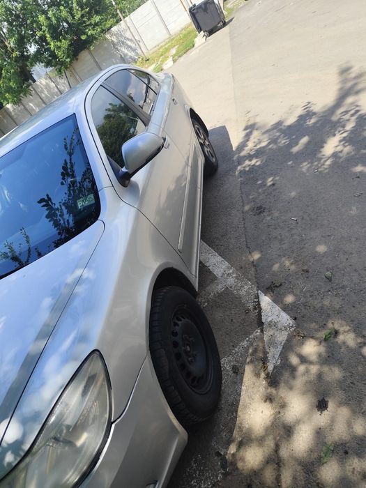 SKODA Octavia 2012 — imagine 4