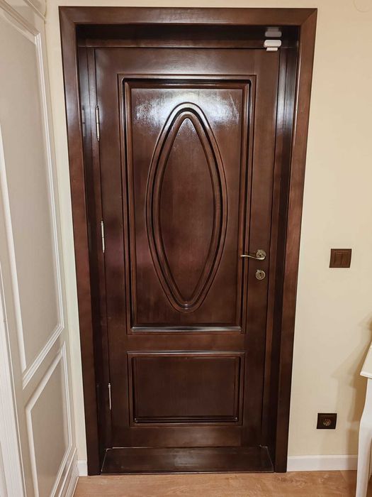 Vand Usi din Lemn Stratificat de Tei - Culoare Nuc